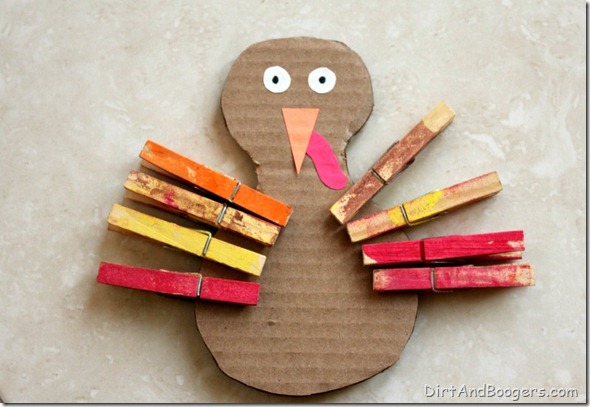 toddler,  turkey, fine motor play, Thanksgivng craft