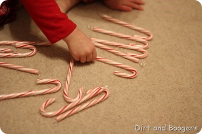 Holiday Fun: Candy Cane Hunt